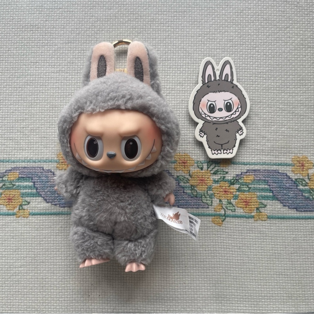 POPMART The Monster exciting macaroons Labubu(sesame bean Keychain with outfit